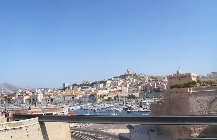 土耳其护照费用贵不贵？40万美元房产值得投资吗