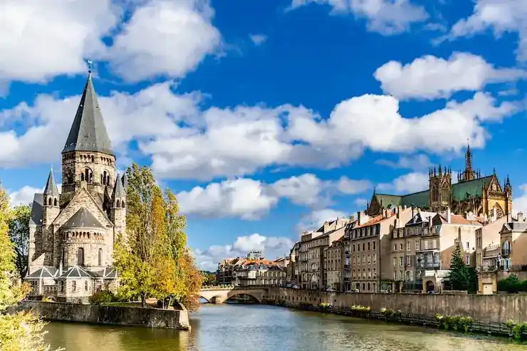 希腊移民的时间陷阱，如何避免错过关键的政策节点？