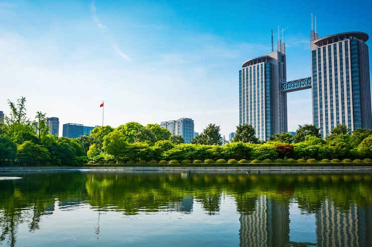 移民洛杉矶华人社区资源与子女入学政策指南