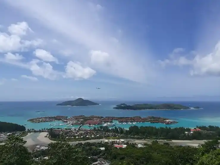 通过瓦努阿图投资移民项目获得第二护照