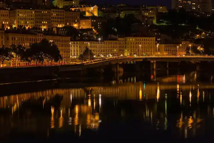 申请人护照有效期需满足什么要求才能申请瑞士移民？