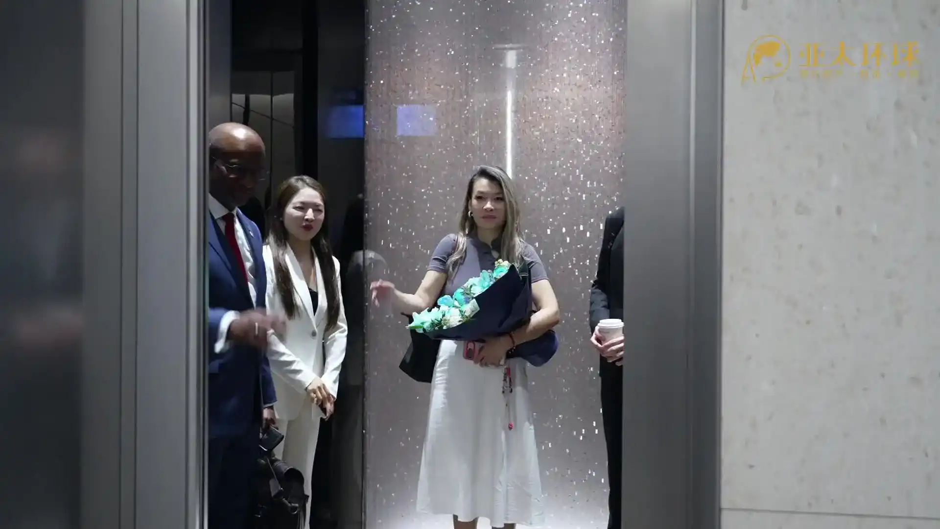 圣基茨护照移民最低门槛：单人捐款25万美元，真的有性价比吗