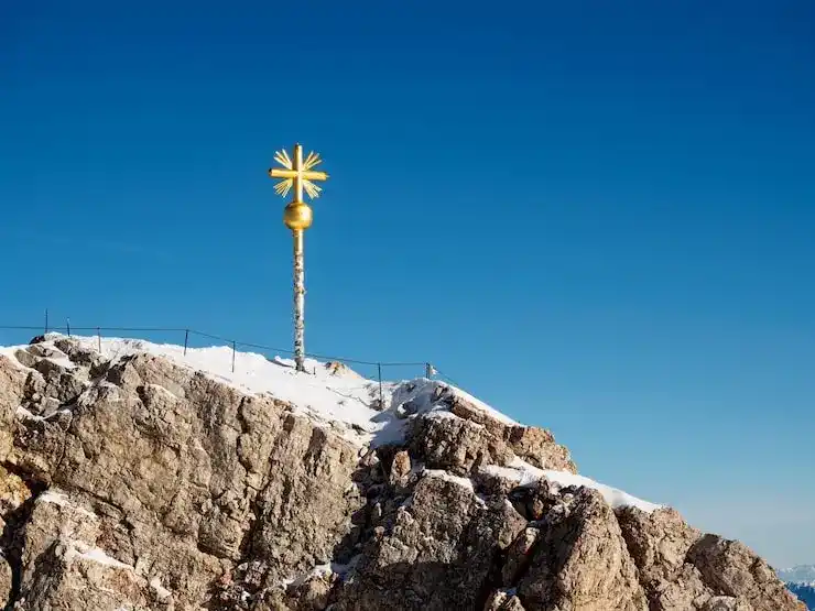 圣基茨移民家庭团聚三代身份规划