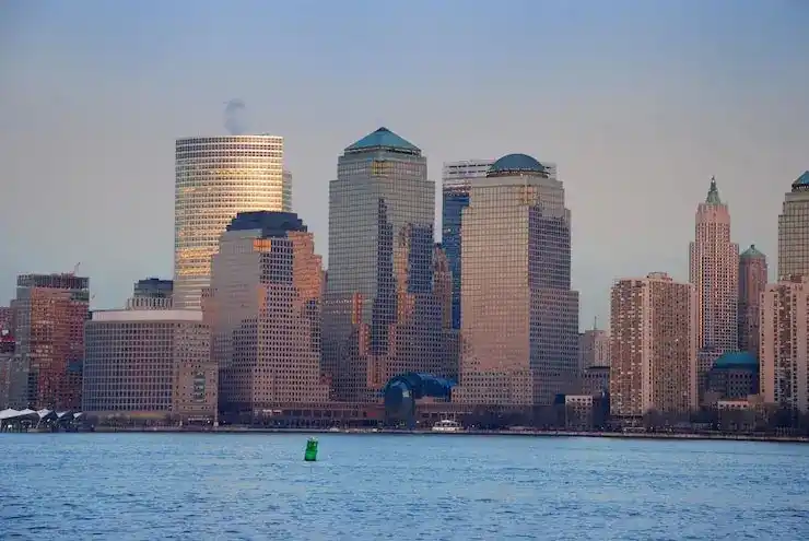 主申请人放弃格林纳达国籍后，附属申请人的身份会受影响吗？