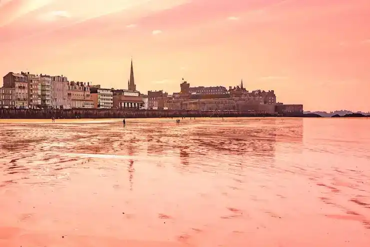 希腊移民的双重身份优势，如何通过投资获得其他小国护照？