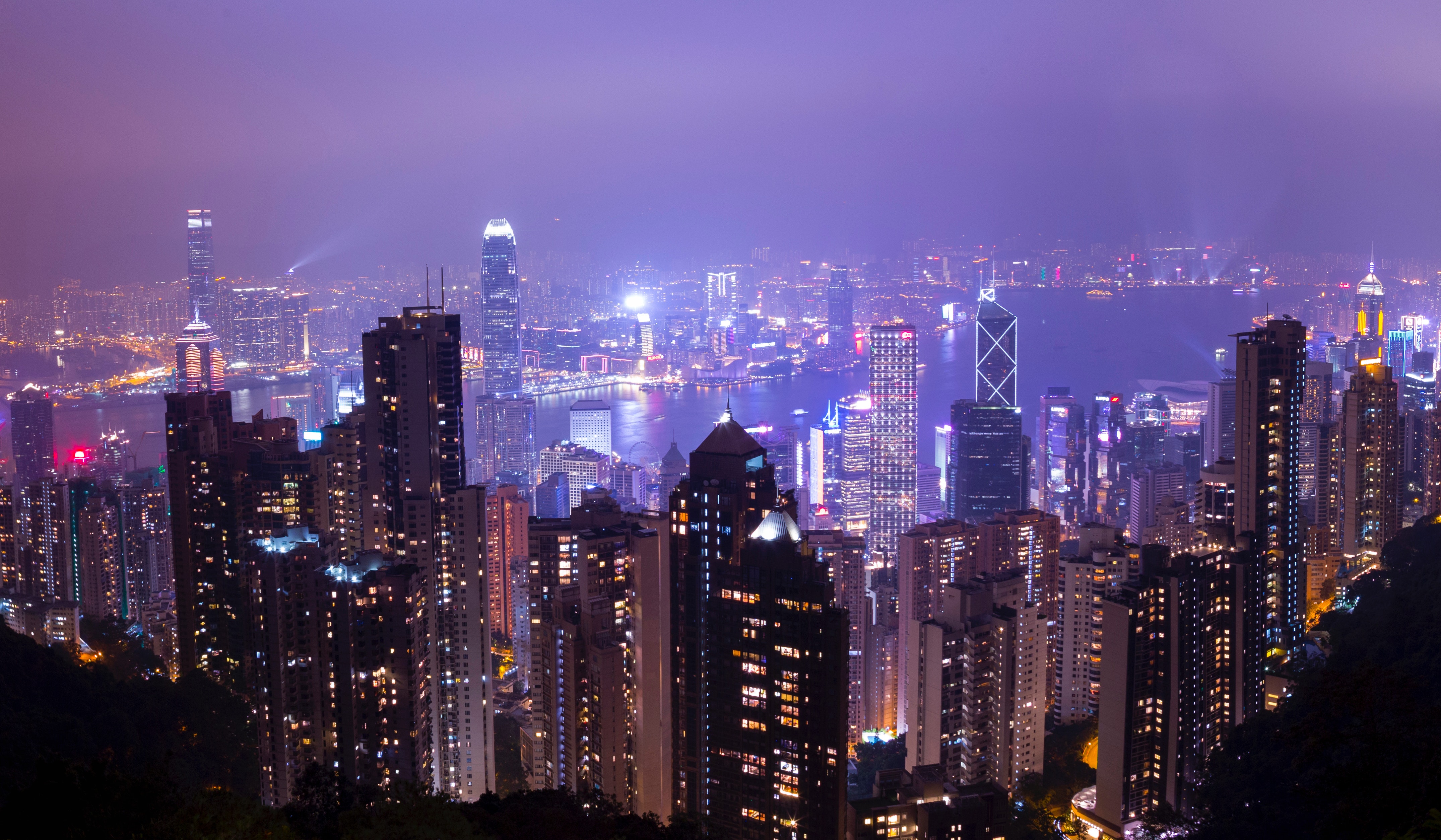 香港身份|香港优才灵活和高才申请速度快，两者怎么选？